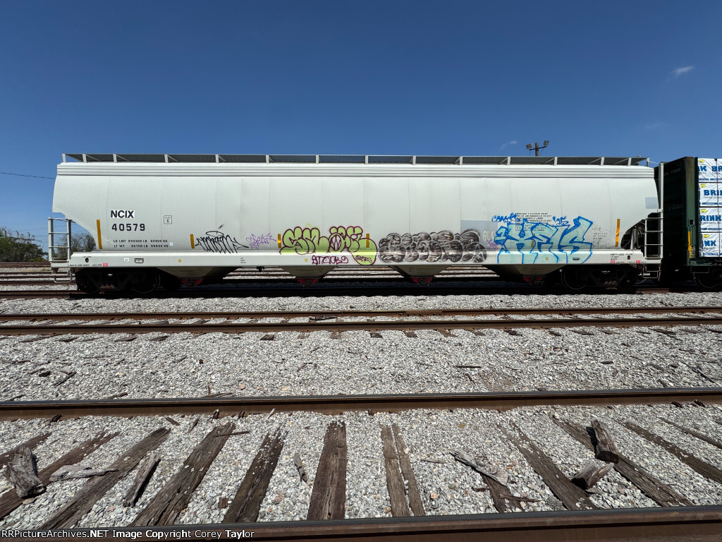 NCIX 40579